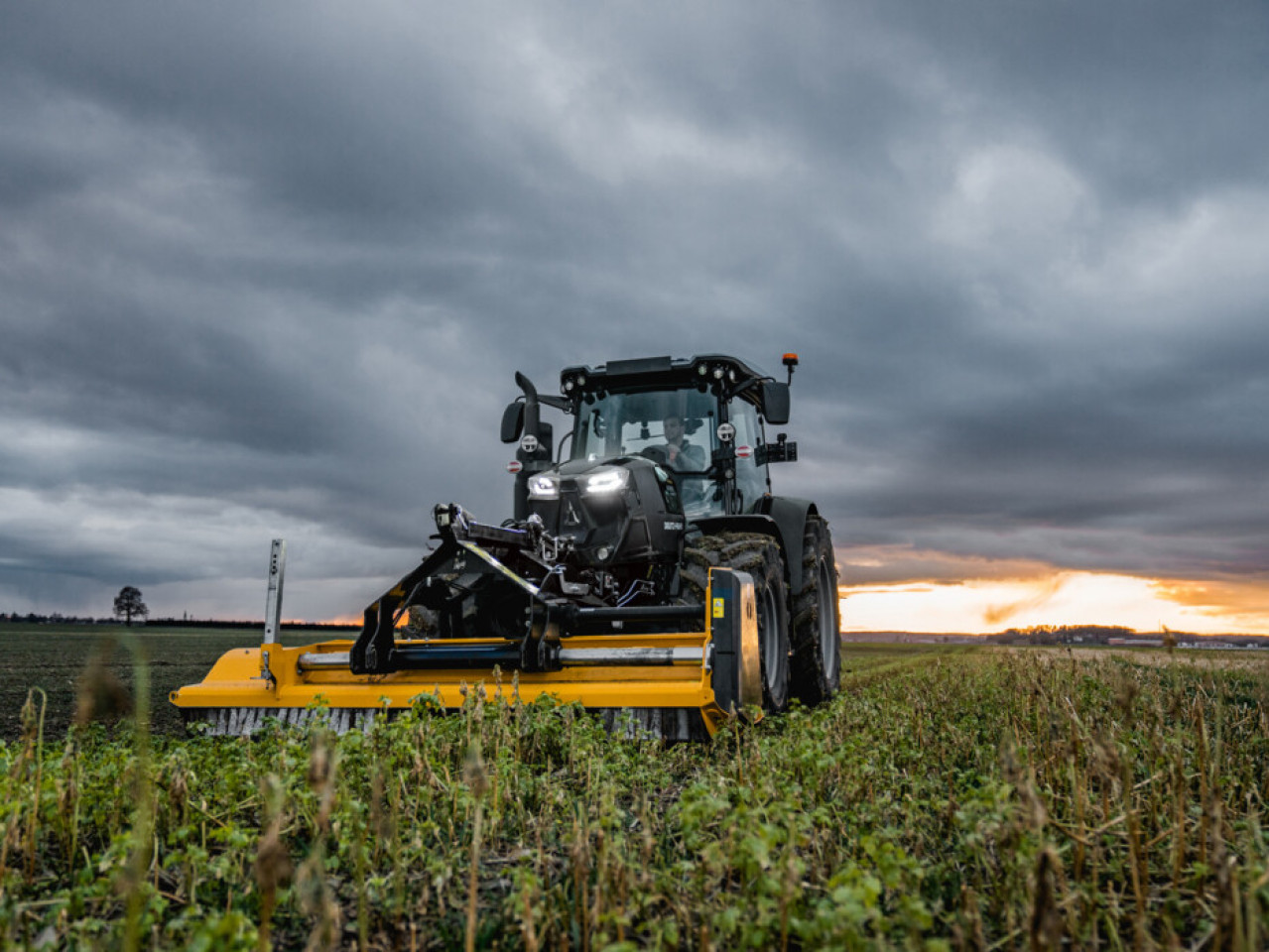 RVshift_Field_Warrior_FARMotion