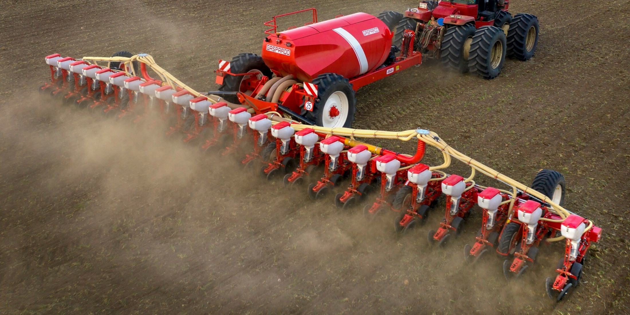 Широка лінійка просапних сівалок для посіву кукурудзи та соняшника